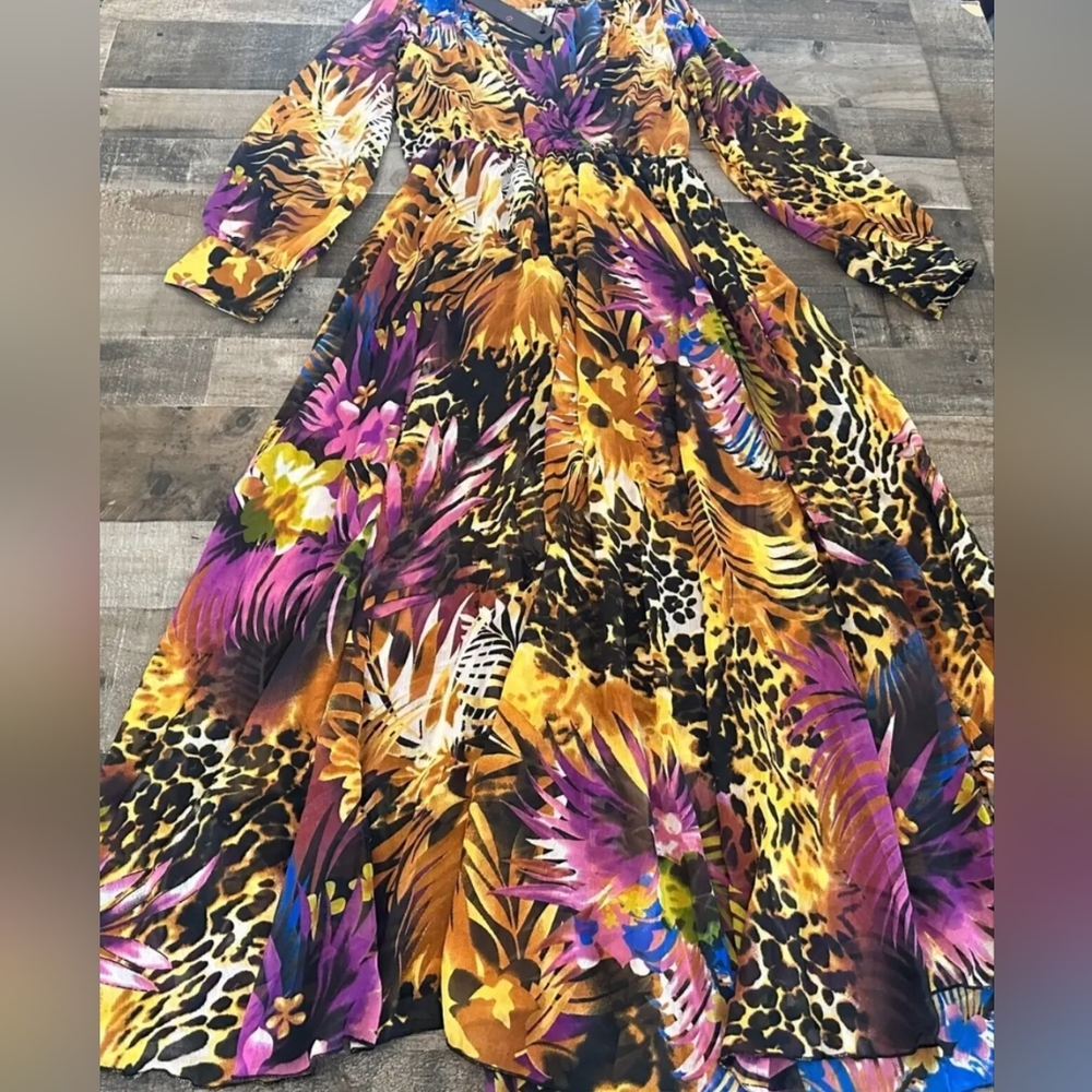 NWOT Spy Zone Exchange Animal/Tropical print Dress